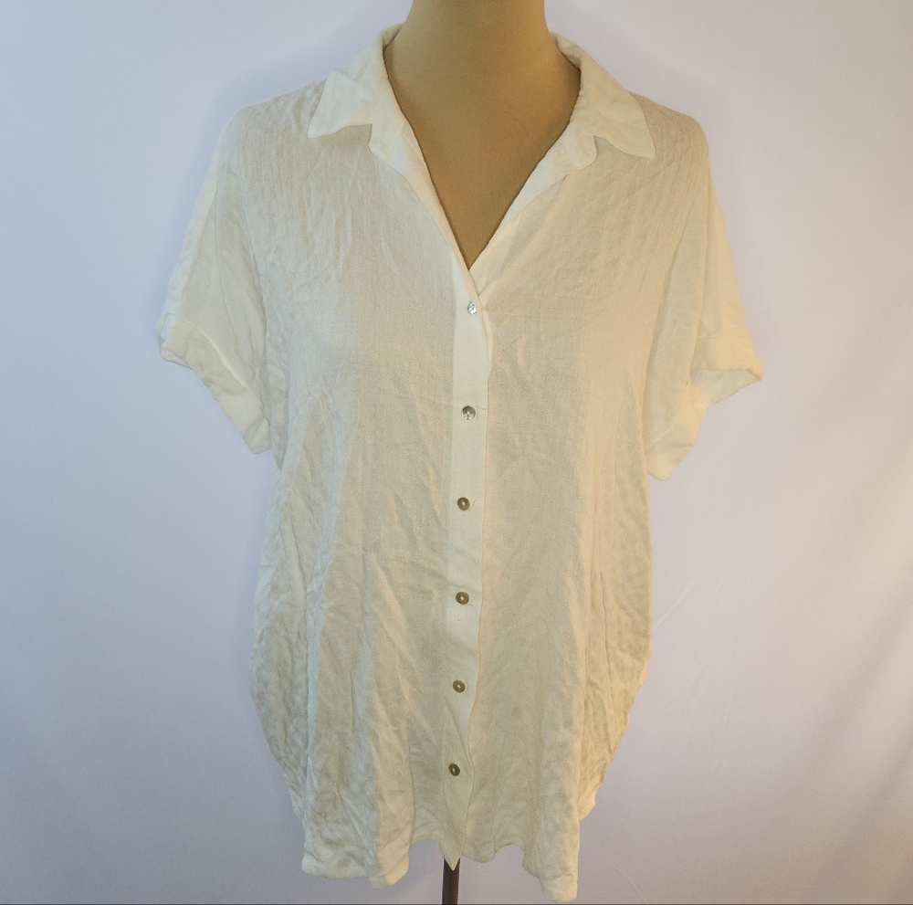 Jane and Delancey White Rayon Button Down Blouse - L